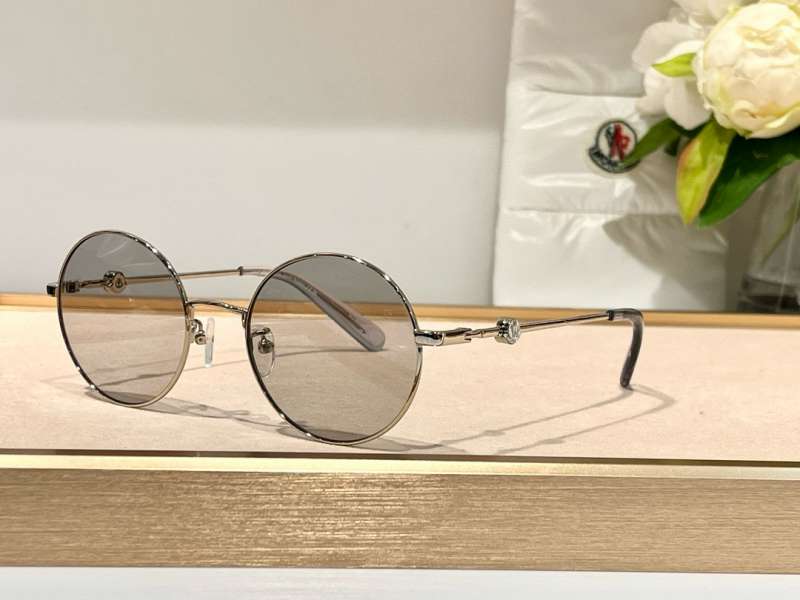 Picture of Moncler Sunglasses _SKUfw56609021fw